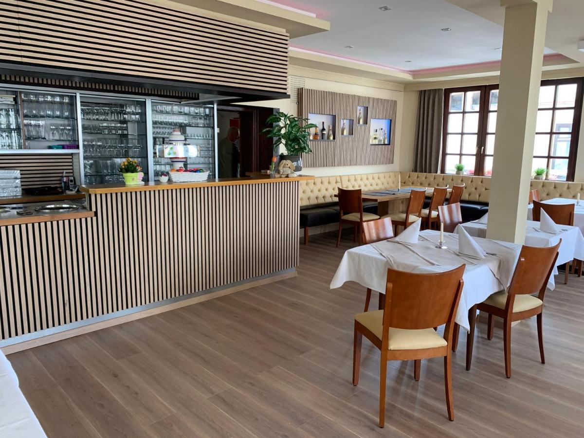 Hotel Deutsches Haus 兰佩特海姆 外观 照片